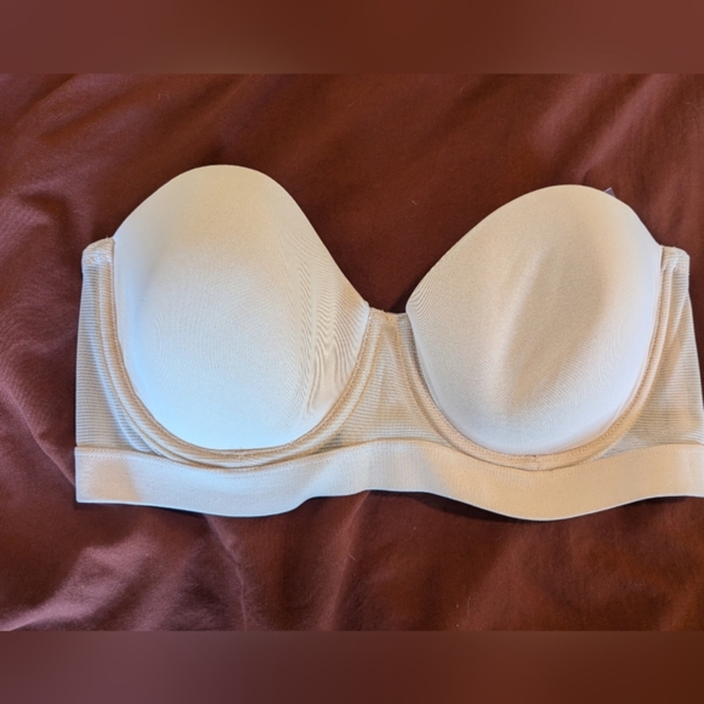 NWT | Lively | 34D | Smooth Strapless Bra | Nude